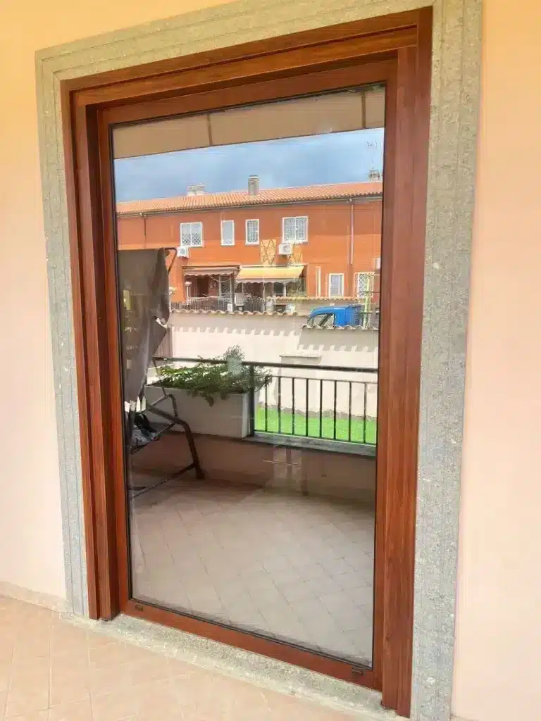 Porta finestra in alluminio